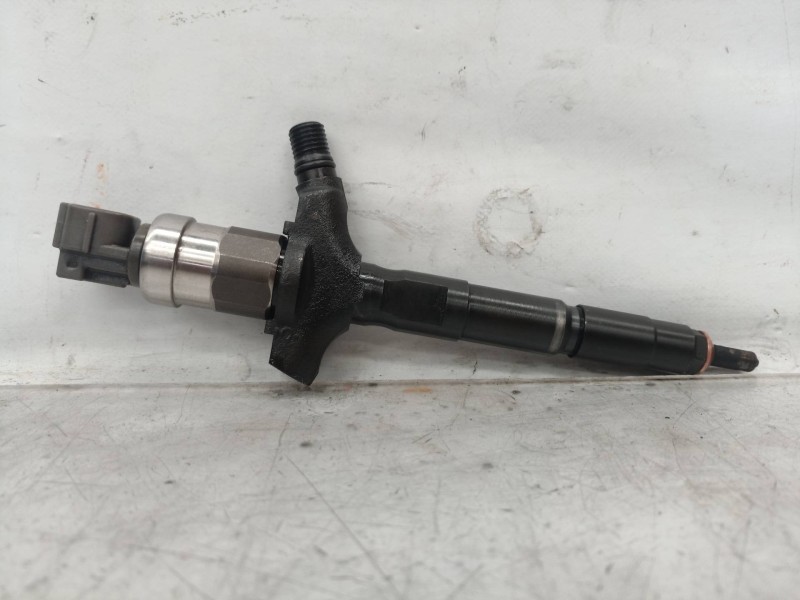 Recambio de inyector para opel signum elegance referencia OEM IAM 8972391617 8972391617 09E05767