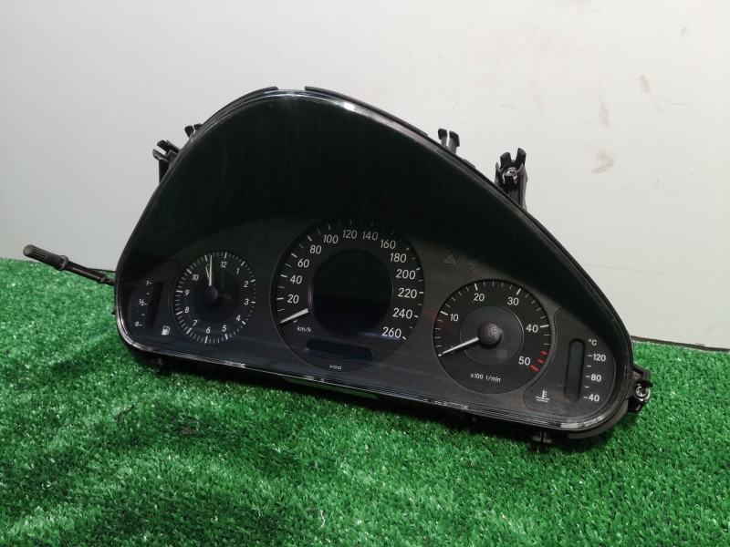 Recambio de cuadro instrumentos para mercedes-benz clase e (w211) berlina e 220 cdi (211.006) referencia OEM IAM A2115403347 A21