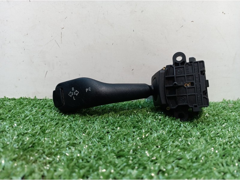 Recambio de mando intermitentes para bmw serie 3 touring (e46) 330xi referencia OEM IAM 8363668M 8363668M 0110401025