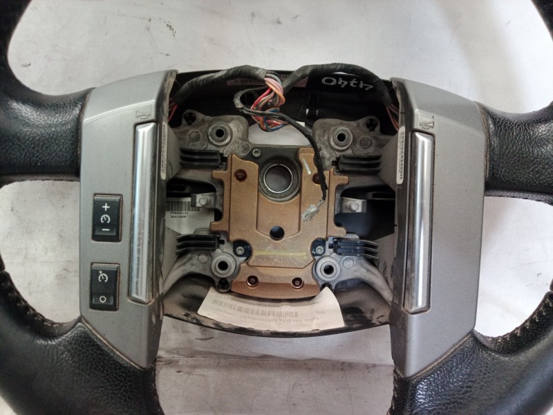 Recambio de volante para land rover discovery v6 td hse referencia OEM IAM PV85001010 PV85001010 PV85001010