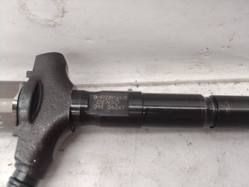 Recambio de inyector para opel signum elegance referencia OEM IAM 8972391617 97239161 09E06247