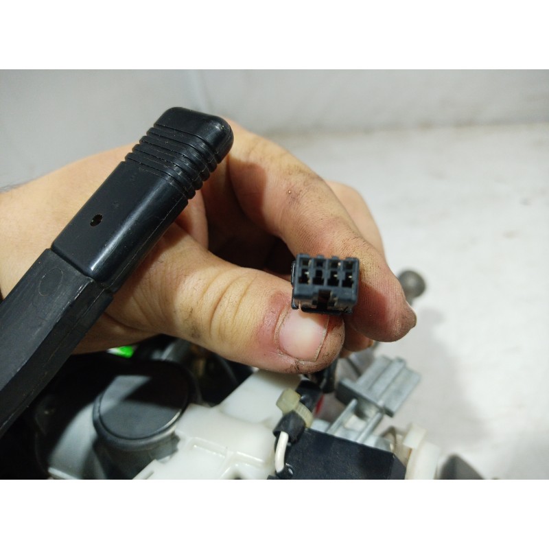 Recambio de columna direccion para mitsubishi montero (v60/v70) 3.2 di-d avance (5-ptas.) referencia OEM IAM   