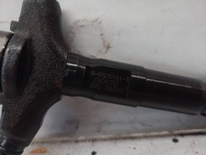 Recambio de inyector para opel signum elegance referencia OEM IAM 8972391617 97239161 09E06240