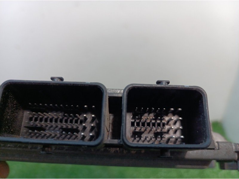 Recambio de centralita motor uce para renault scenic ii referencia OEM IAM S122326109A S122326109A 8200592611