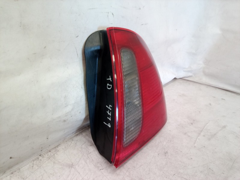 Recambio de piloto trasero derecho para mg serie 45 (rt) classic (4-ptas.) referencia OEM IAM   