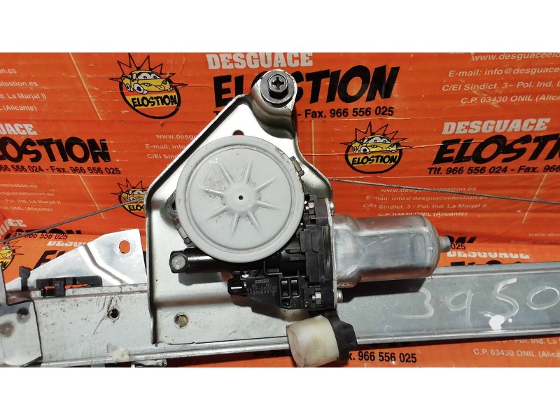 Recambio de elevalunas delantero derecho para mitsubishi montero (v60/v70) 3.2 di-d avance (5-ptas.) referencia OEM IAM MR989947