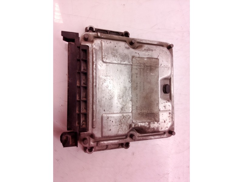 Recambio de centralita motor uce para peugeot 206 berlina xr referencia OEM IAM 0281001866 0281001866 9635157980