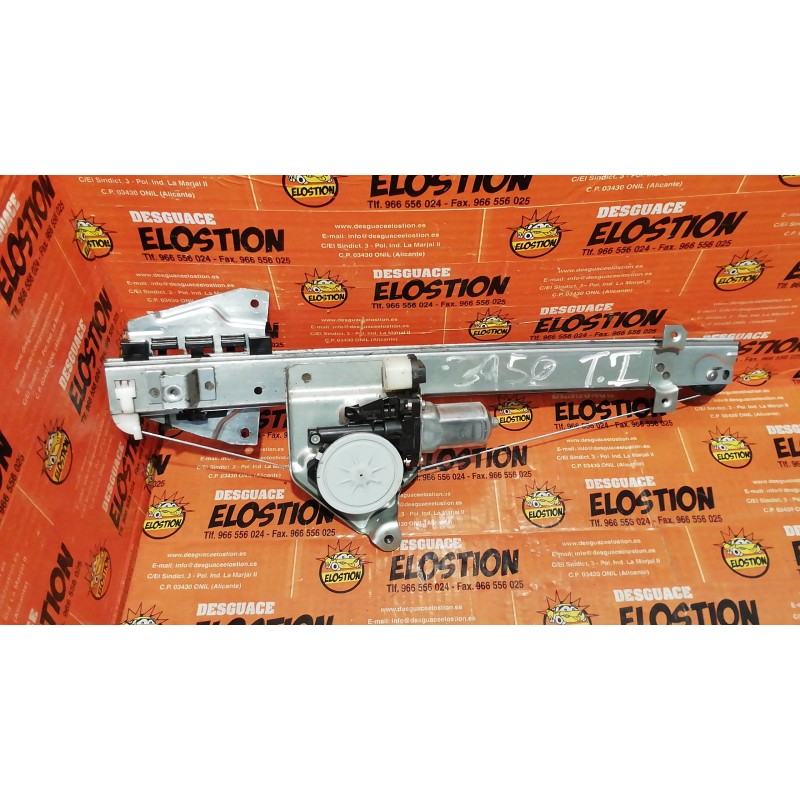 Recambio de elevalunas trasero izquierdo para mitsubishi montero (v60/v70) 3.2 di-d avance (5-ptas.) referencia OEM IAM MR989948
