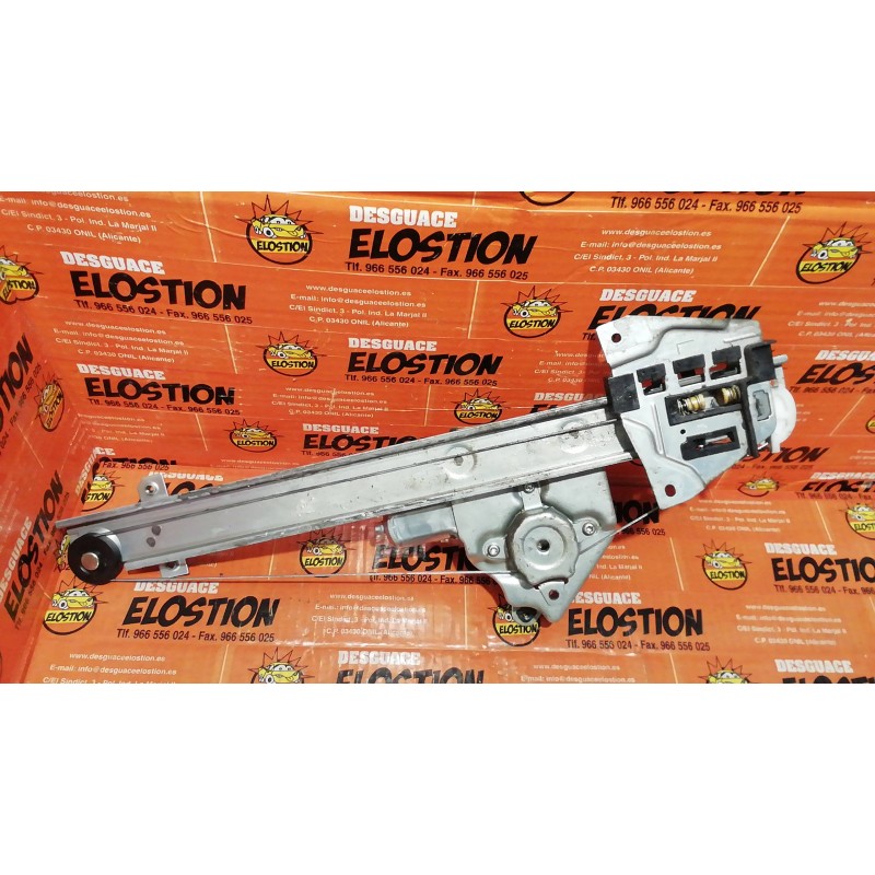 Recambio de elevalunas trasero izquierdo para mitsubishi montero (v60/v70) 3.2 di-d avance (5-ptas.) referencia OEM IAM MR989948