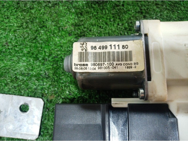 Recambio de elevalunas delantero izquierdo para peugeot 307 berlina (s2) xr referencia OEM IAM 9649911180 9649911180 9649911180