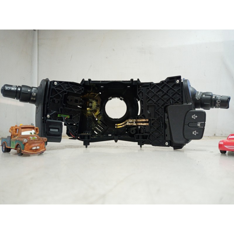 Recambio de mando multifuncion para renault scenic ii referencia OEM IAM 8200127727 8200127727 8200127727