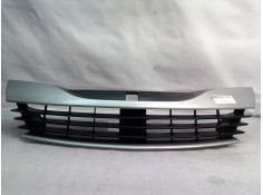 Recambio de rejilla delantera para renault laguna ii grandtour (kg0) referencia OEM IAM   