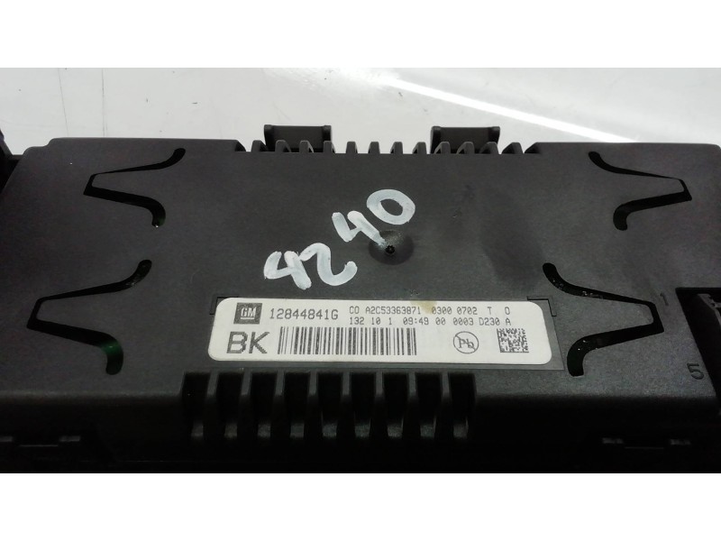 Recambio de pantalla multifuncion para opel insignia berlina cosmo referencia OEM IAM 12844841G 12844841 12844841