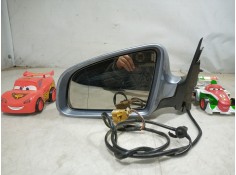 Recambio de retrovisor izquierdo para audi a4 avant (8e) 3.0 tdi quattro referencia OEM IAM 010681 010681 010681