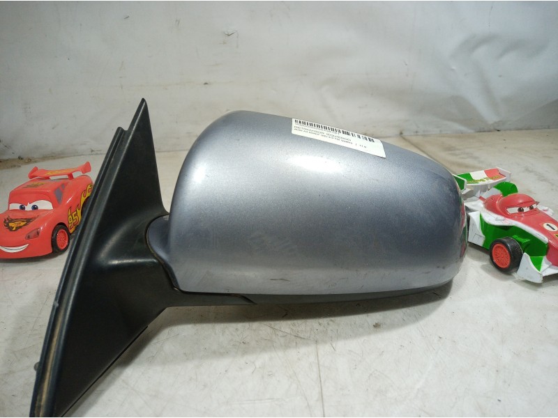 Recambio de retrovisor izquierdo para audi a4 avant (8e) 3.0 tdi quattro referencia OEM IAM 010681 010681 010681