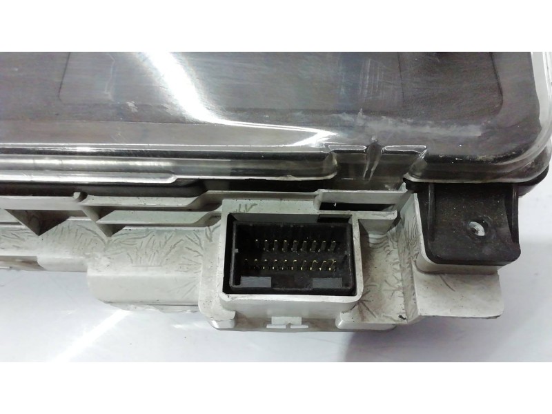 Recambio de cuadro instrumentos para land rover range rover (lp) dse (100kw) referencia OEM IAM YAC114300 YAC114300 YAC114300