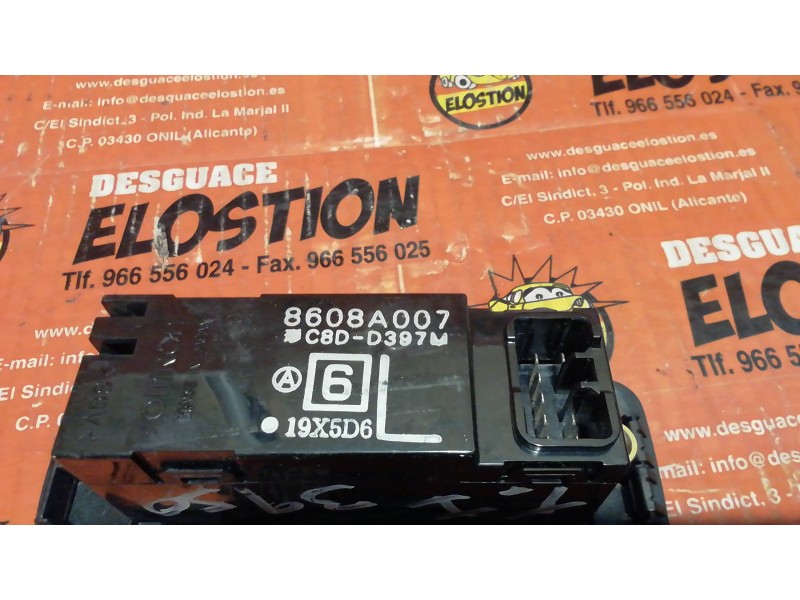 Recambio de mando elevalunas trasero izquierdo para mitsubishi montero (v60/v70) 3.2 di-d avance (5-ptas.) referencia OEM IAM 86