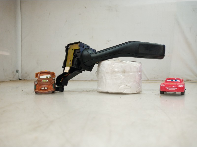 Recambio de mando intermitentes para volkswagen golf v berlina (1k1) referencia OEM IAM 1K0953513 1K0953513 1K0953513