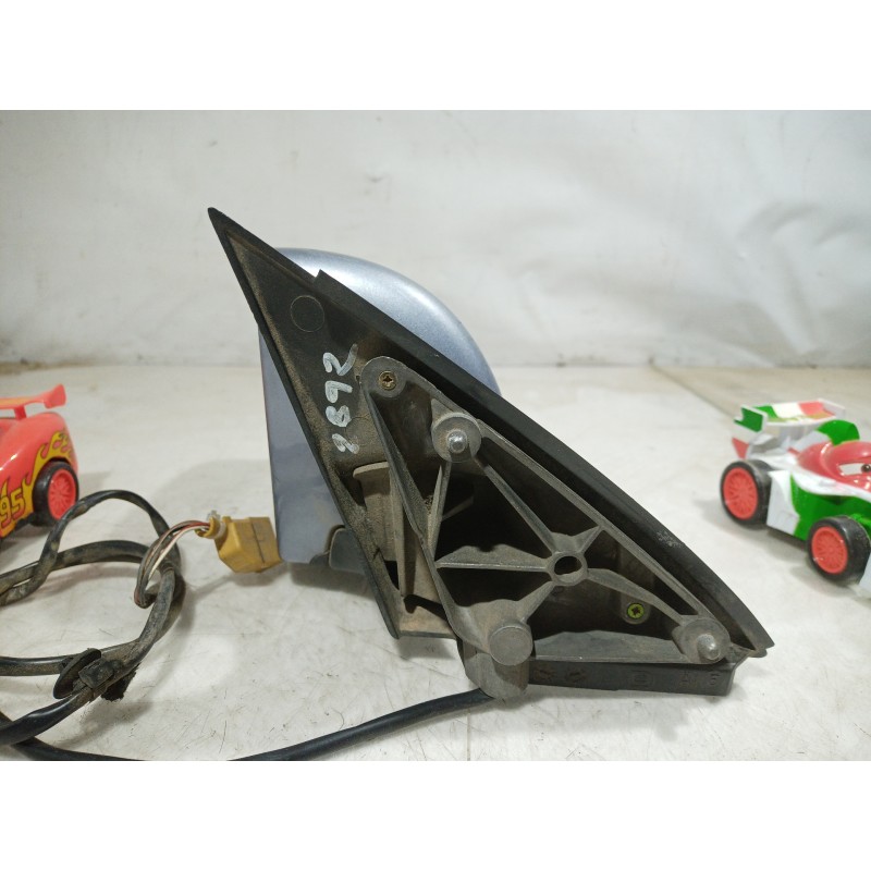 Recambio de retrovisor izquierdo para audi a4 avant (8e) 3.0 tdi quattro referencia OEM IAM 010681 010681 010681