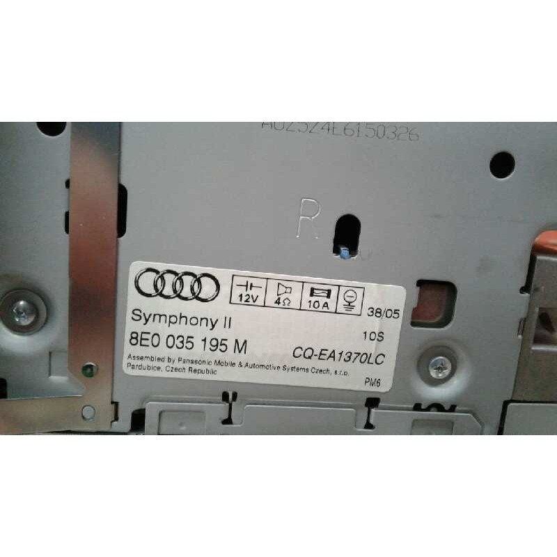 Recambio de sistema audio / radio cd para audi a4 avant (8e) 3.0 tdi quattro referencia OEM IAM 8E0035195M 8E0035195M CQEA1370LC