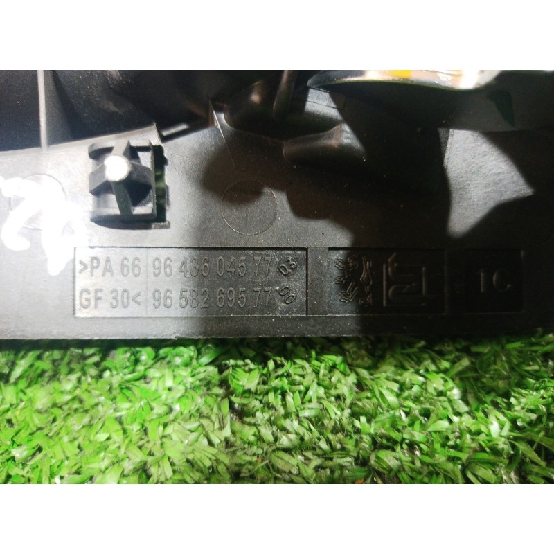 Recambio de maneta interior delantera izquierda para peugeot 307 berlina (s2) xr referencia OEM IAM 9643604577 9643604577 964360