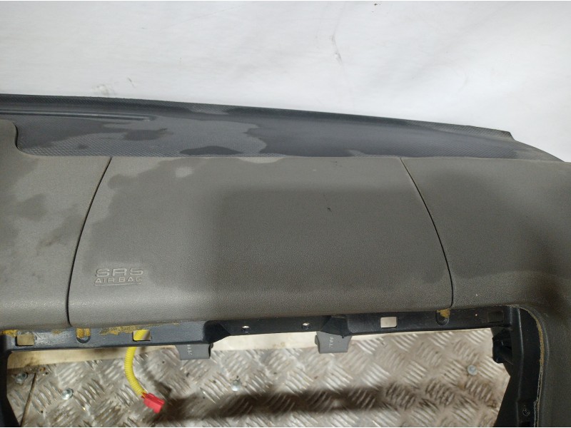 Recambio de salpicadero para mitsubishi montero (v60/v70) 3.2 di-d avance (5-ptas.) referencia OEM IAM   