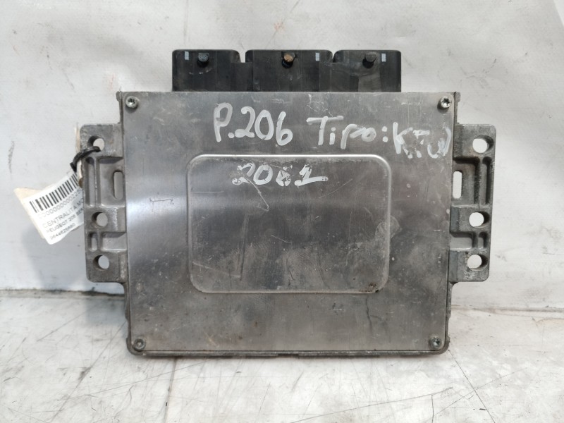Recambio de centralita motor uce para peugeot 206 berlina 1.4 referencia OEM IAM 9644625680 3088101266 21584168 2