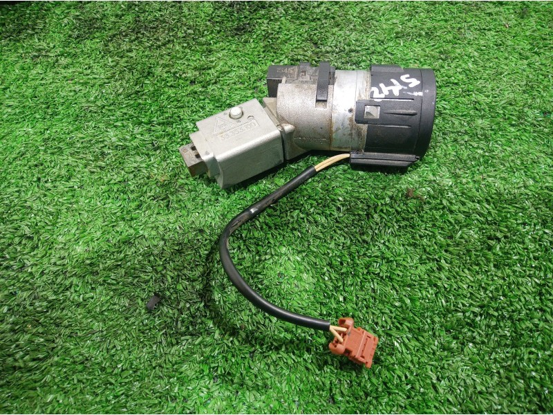 Recambio de conmutador de arranque para peugeot 307 berlina (s2) xr referencia OEM IAM 9648445180 9648445180 9648445180