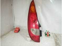 Recambio de piloto trasero izquierdo para nissan almera tino (v10m) ambience referencia OEM IAM 89303850 89303850 89303850