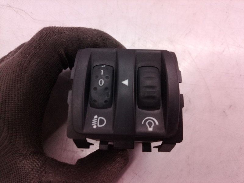 Recambio de mando multifuncion para renault scenic ii authentique referencia OEM IAM 8200121805 8200121805 8200121805