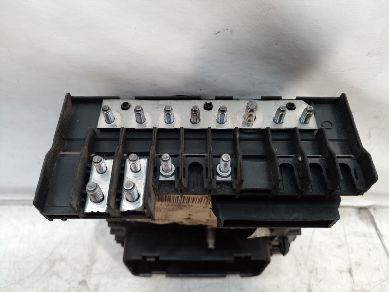 Recambio de caja reles / fusibles para volkswagen touran (1t1) conceptline referencia OEM IAM 017181301 017181301 1D140607