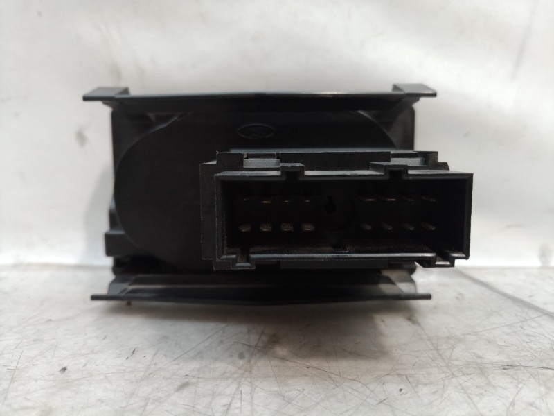 Recambio de mando luces para ford mondeo berlina (ge) ambiente referencia OEM IAM 1S7T12A024BB 1S7T12A024BB 04052711