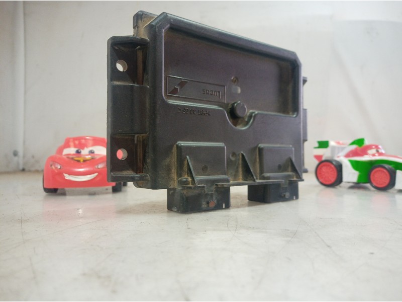 Recambio de centralita motor uce para peugeot 206 berlina 1.9 diesel referencia OEM IAM 9641390180 9641390180 9641390180