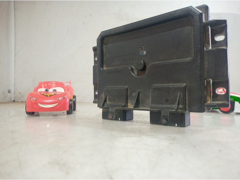 Recambio de centralita motor uce para peugeot 206 berlina 1.9 diesel referencia OEM IAM 9641390180 9641390180 9641390180