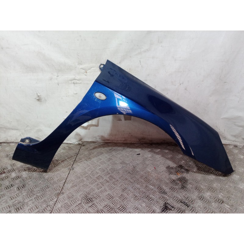 Recambio de aleta delantera derecha para peugeot 307 cc (s1) 2.0 referencia OEM IAM 7841N7 7841N7 7841N7