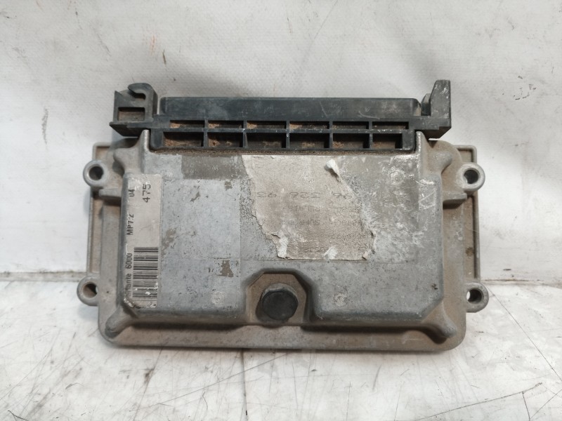 Recambio de centralita motor uce para peugeot 206 berlina 1.6 referencia OEM IAM 0261206216 0261206216 9632693980