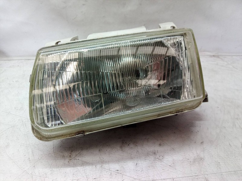 Recambio de faro izquierdo para volkswagen polo berlina (6n1) básico referencia OEM IAM 6N1941015A   Recambio de faro izquierdo para volkswagen polo berlina (6n1) básico referencia OEM IAM 6N1941015A