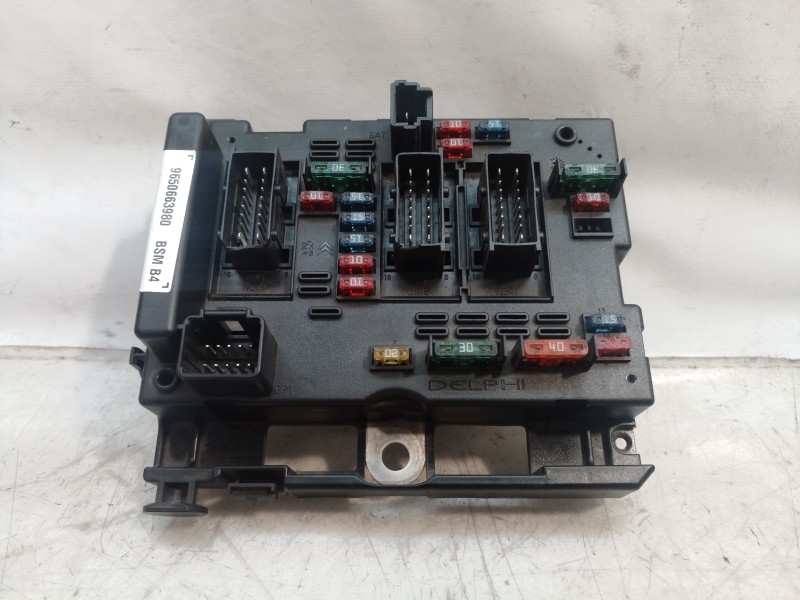 Recambio de caja reles / fusibles para peugeot 307 cc (s1) 2.0 referencia OEM IAM 9650663980 9650663980 9650663980