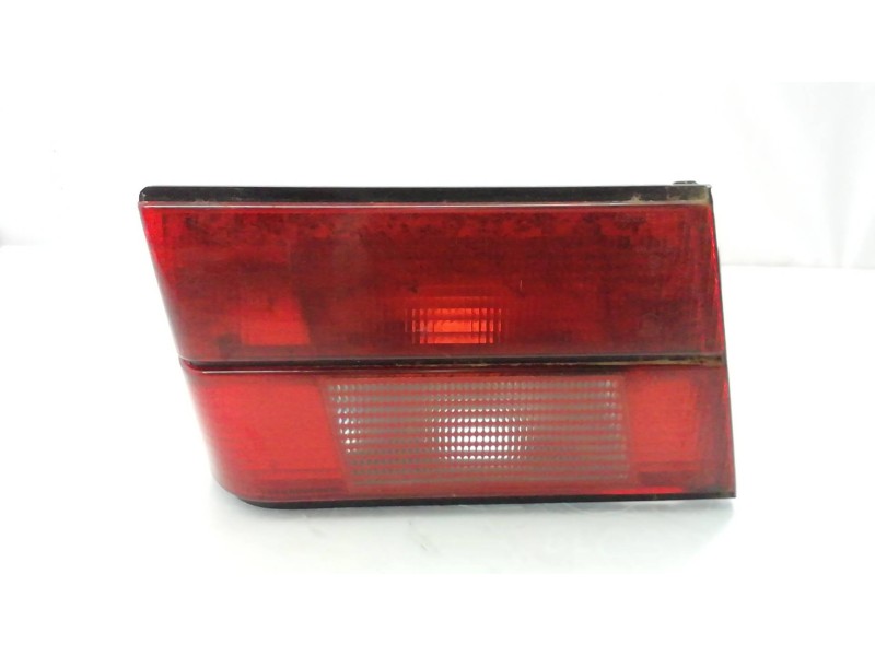 Recambio de piloto trasero izquierdo interior para bmw serie 5 berlina (e34) 525tds referencia OEM IAM   