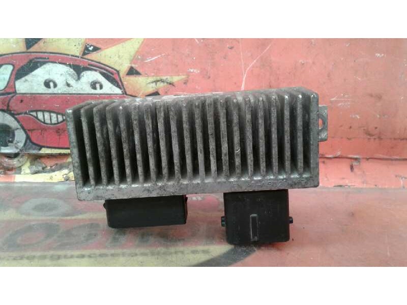 Recambio de caja precalentamiento para renault laguna iii initiale referencia OEM IAM 8200558438A  