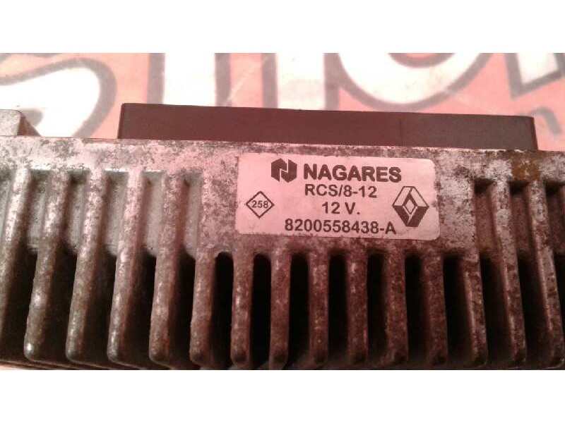 Recambio de caja precalentamiento para renault laguna iii initiale referencia OEM IAM 8200558438A  