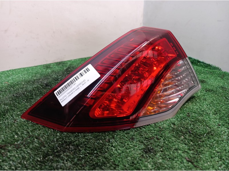 Recambio de piloto trasero derecho para renault laguna iii initiale referencia OEM IAM   