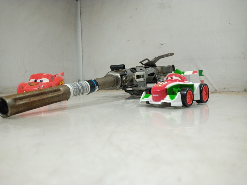 Recambio de columna direccion para peugeot 5008 active referencia OEM IAM 9673027777 9673027777 9673027777