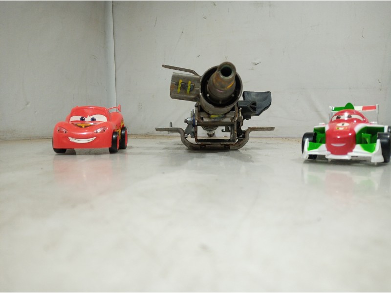 Recambio de columna direccion para peugeot 5008 active referencia OEM IAM 9673027777 9673027777 9673027777