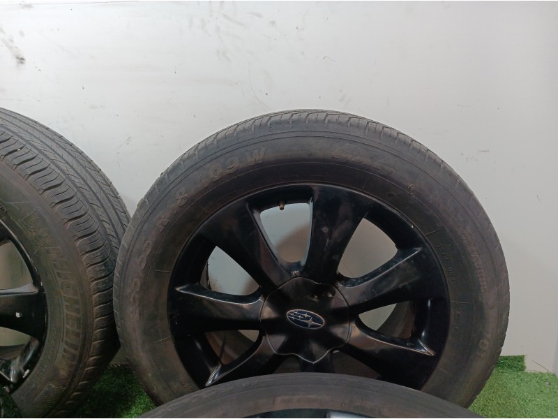 Recambio de juego llantas para subaru tribeca b9 limited referencia OEM IAM 2255518 MICHELINE 225/55/R18/109W (2915)