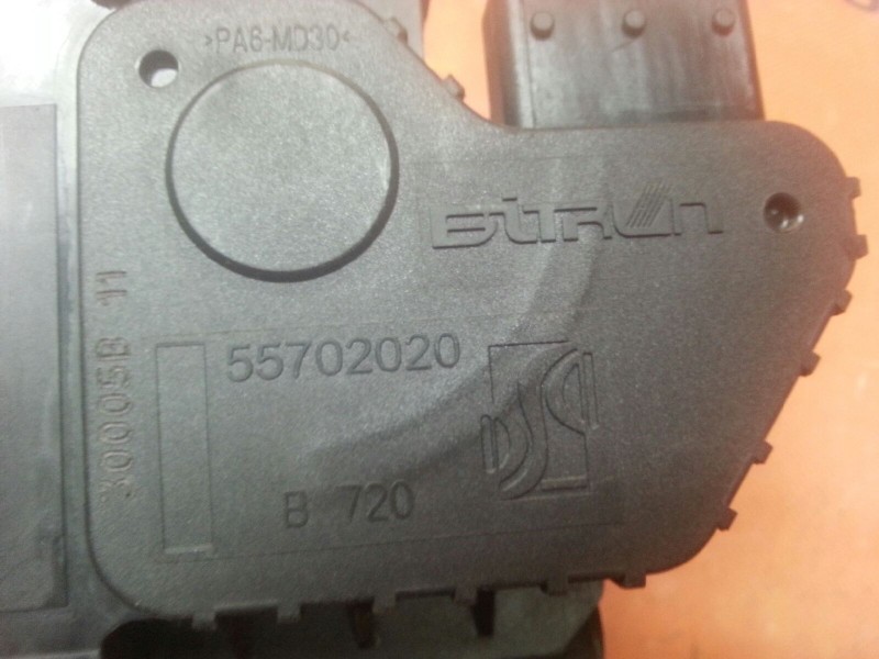 Recambio de pedal acelerador para fiat grande punto (199) 1.3 16v jtd cat referencia OEM IAM 55702020  