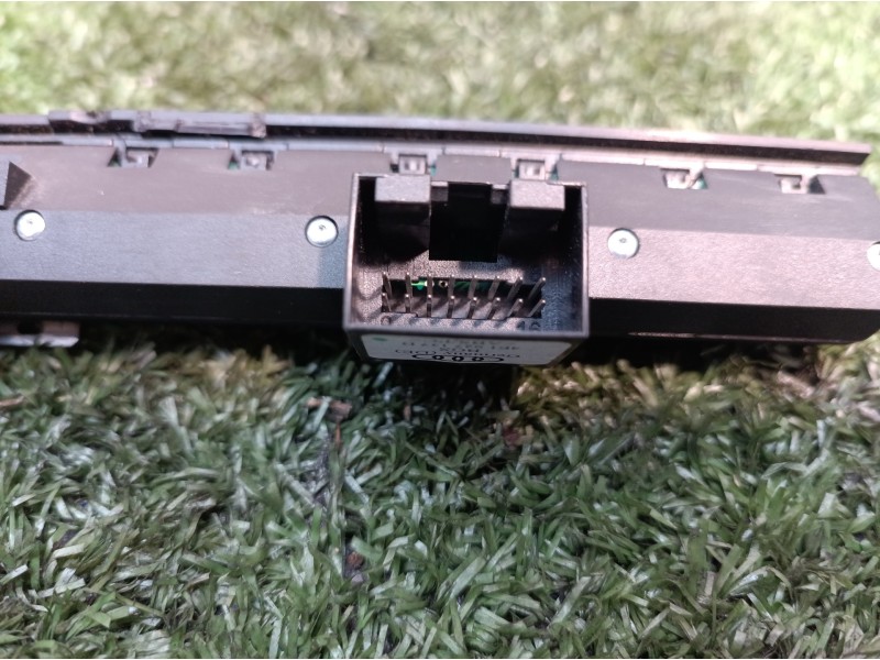 Recambio de warning para audi a8 (4e2) 4.2 v8 32v fsi referencia OEM IAM 4E1927137 4E1927137 4E1927137