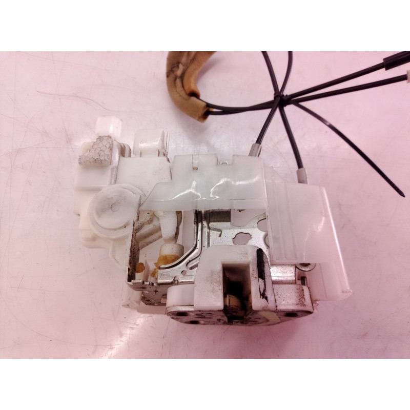 Recambio de cerradura puerta delantera derecha para subaru legacy berl. b13 (bl) 2.0 d limited referencia OEM IAM 61039AG000  