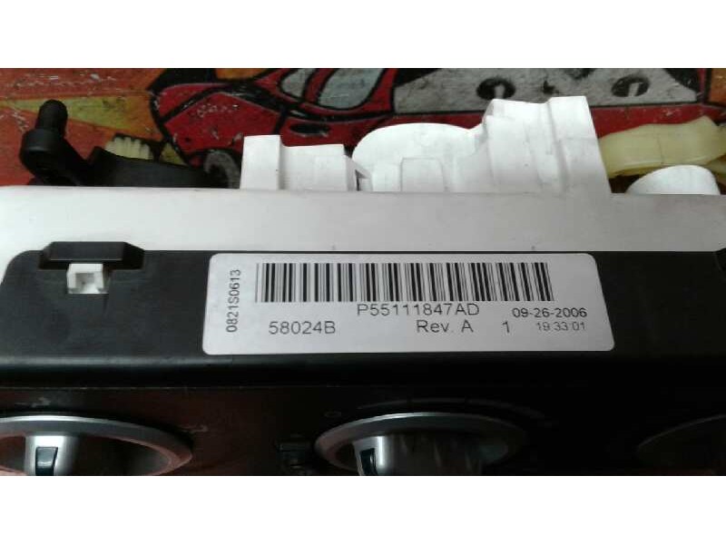 Recambio de mando calefaccion / aire acondicionado para dodge caliber s referencia OEM IAM 55111847AD  