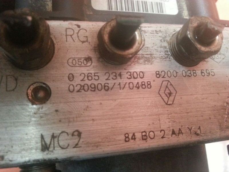 Recambio de abs para renault megane ii berlina 5p 1.9 dci diesel referencia OEM IAM 0265231300 8200038695 0265231300